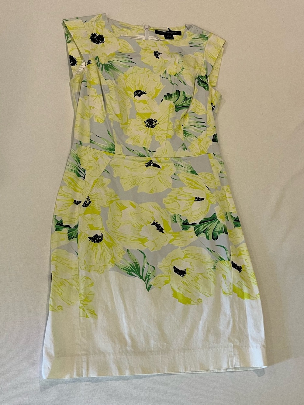 French Connection Light Green Floral Shift Dress - US 8